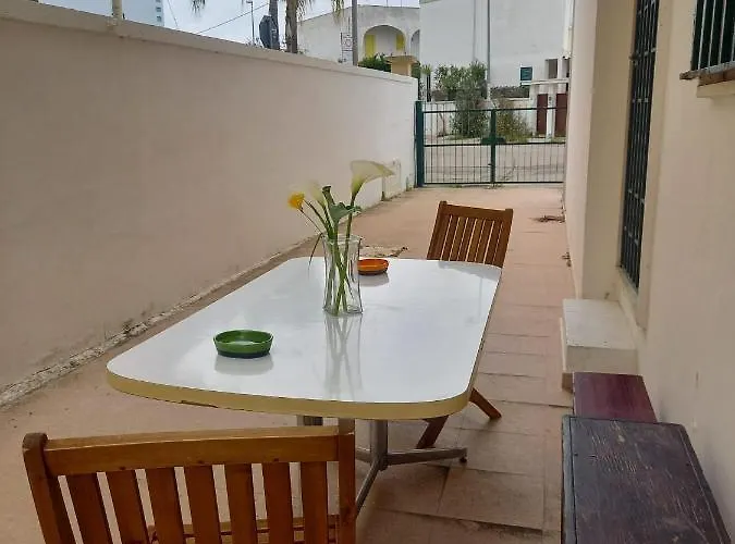 Apartamento Baia 150 M Dal Mare
